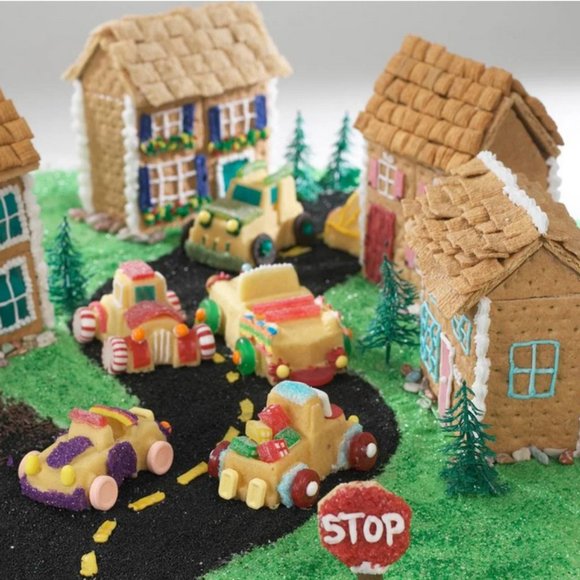 Nordic Ware Sweet Rides Classic Cars Bake Pan - Picture 2 of 12